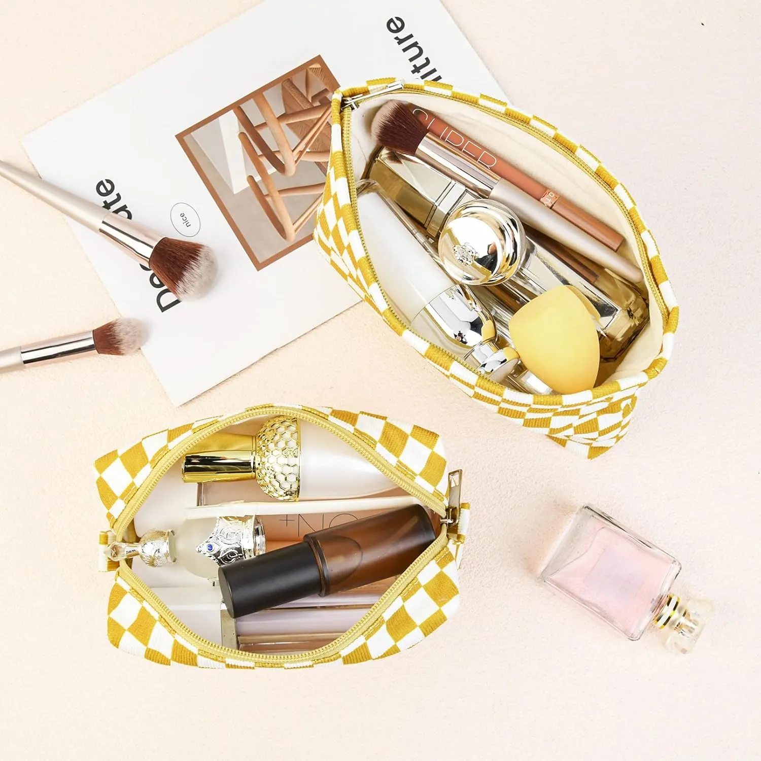 2 Pcs Checkered Makeup Bag Large Cosmetic Bag Toiletry Bag Makeup Pouch Travel Bag Organizer Cute Makeup Brushes Aesthetic Accessories Storage Bag for Women Golden Yellow