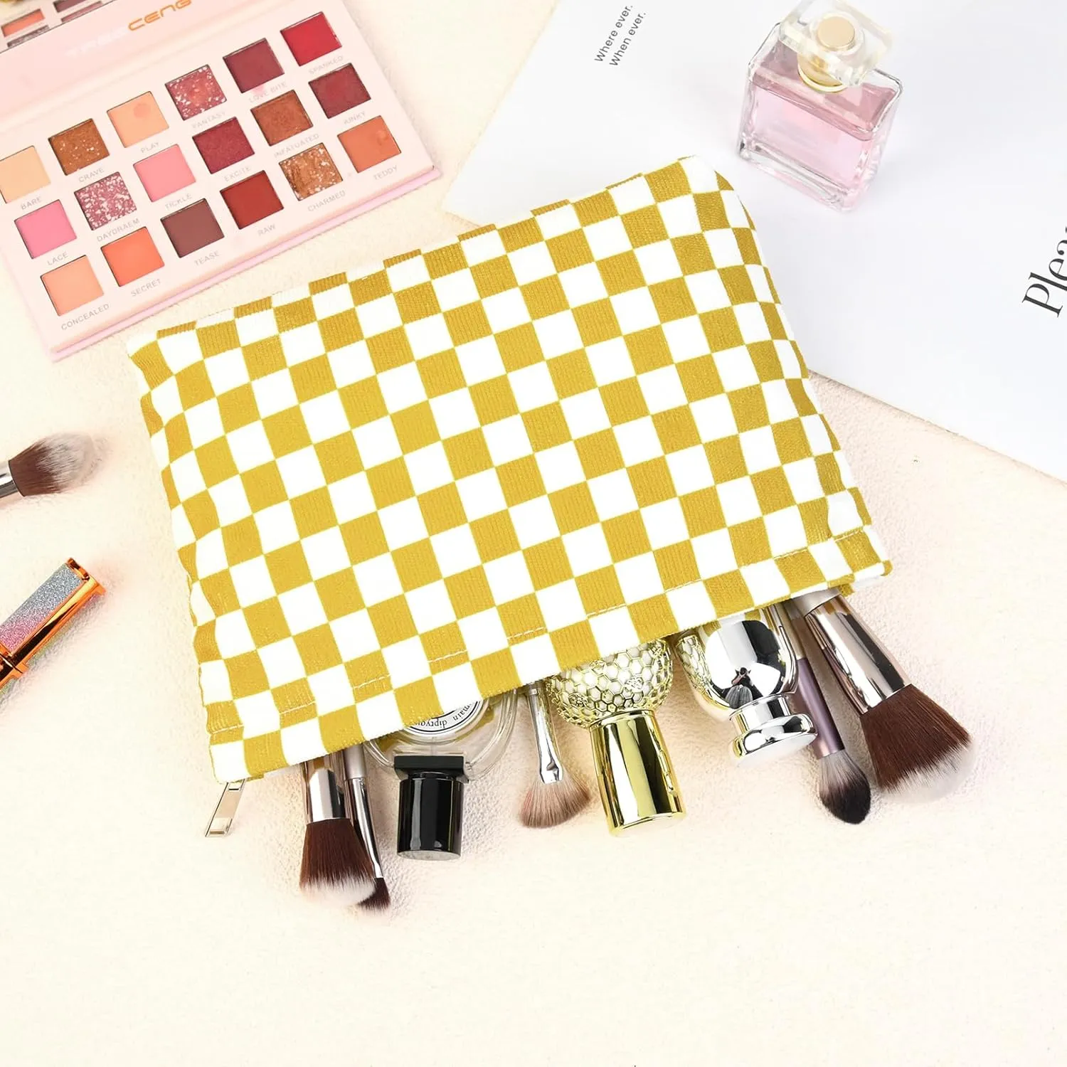 2 Pcs Checkered Makeup Bag Large Cosmetic Bag Toiletry Bag Makeup Pouch Travel Bag Organizer Cute Makeup Brushes Aesthetic Accessories Storage Bag for Women Golden Yellow