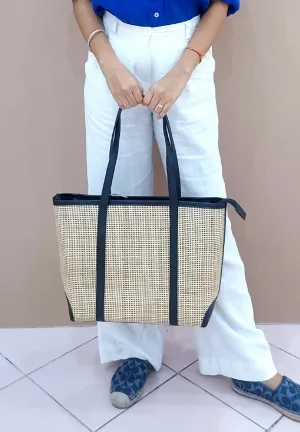 Anisa thin weave rattan bag