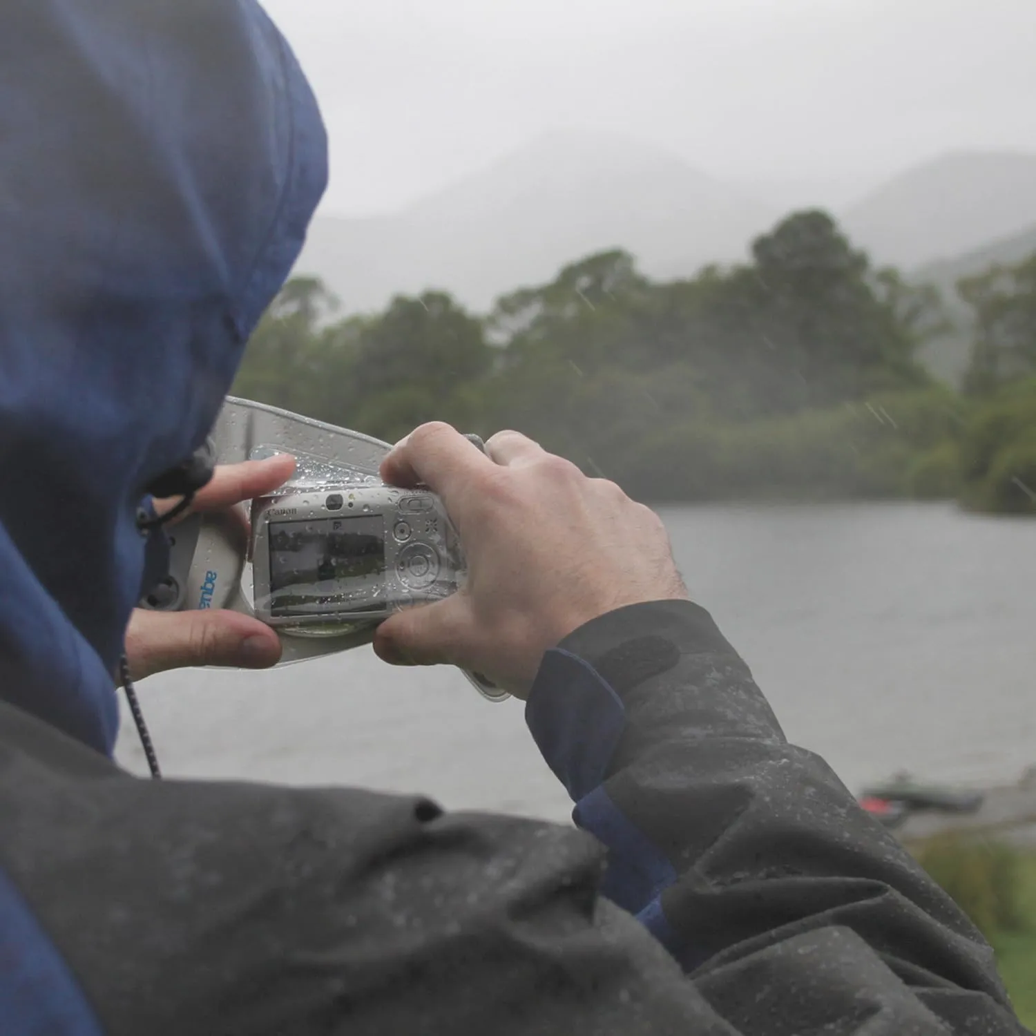 Aquapac Waterproof Camera Case Mini, Made in The UK, Travel Essential, 5 Year Warranty, Watersports, Hiking, Mountain Biking, Running Accessory