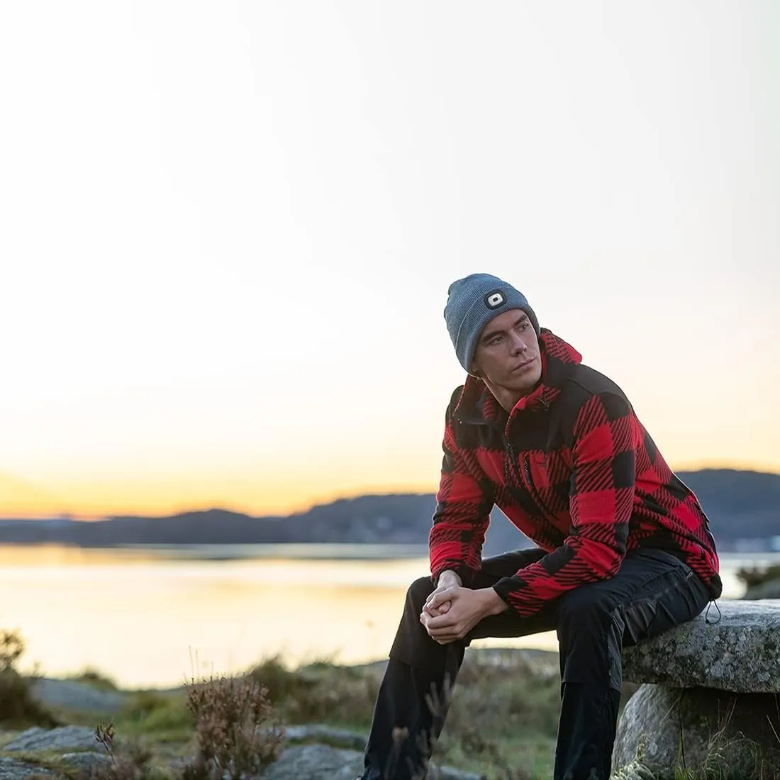ARRAK OUTDOOR Canada Unisex Fleece Jacket, Unique Reinforcing Technique, Crosshatch Pattern, for Any Outdoor Adventure