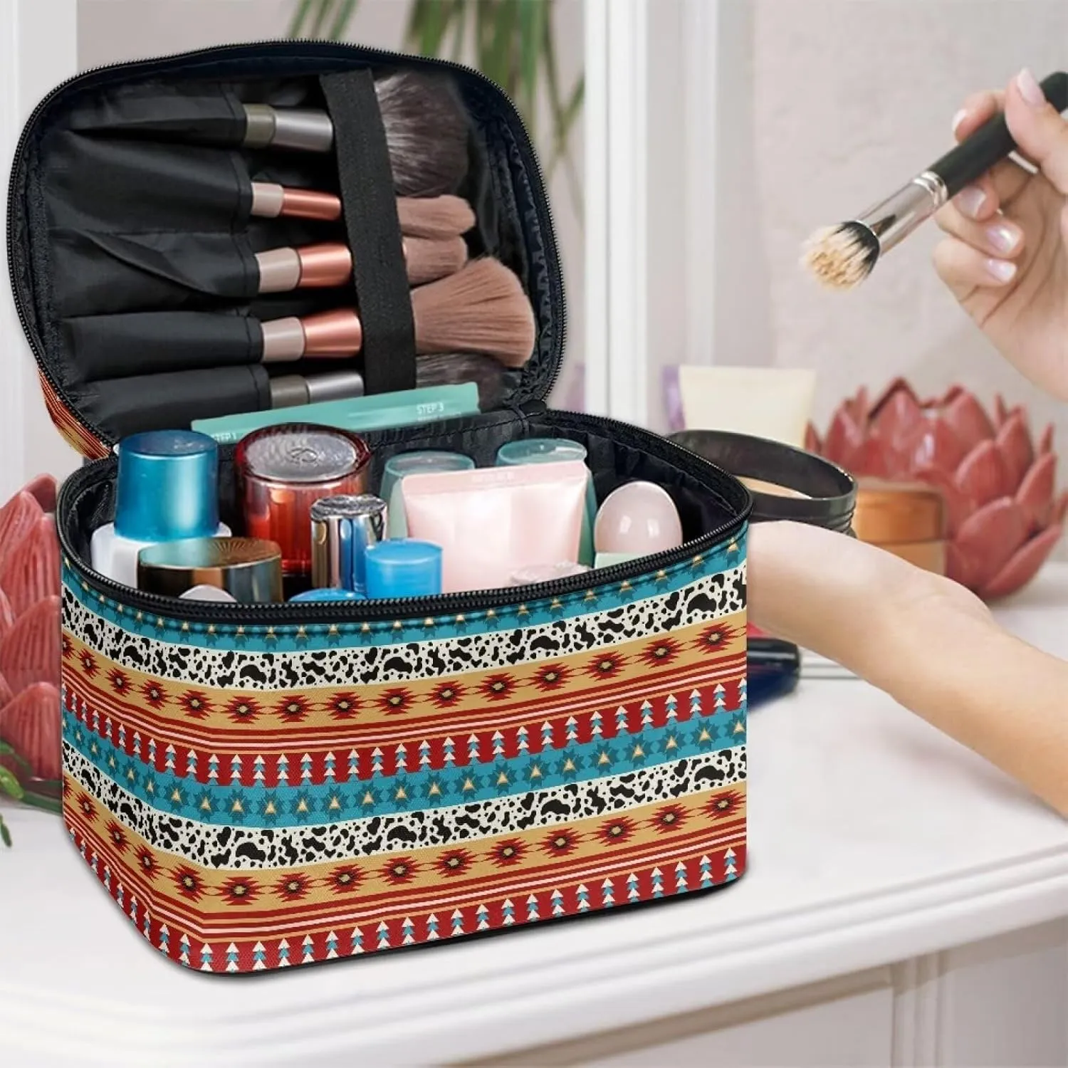 Aztec Tribal Cosmetic Travel Bag Portable Make Up Case Organizer Boho Cow Print Cosmetic Stirage Bag Large Capacity Toiletry Bag Boho Ethnic Makeup Bag