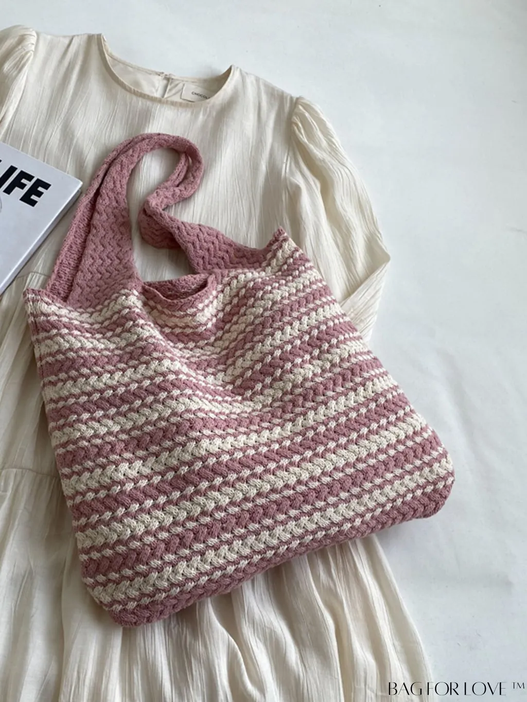BagForLove - Bowknot Accented Tote Bag: Spacious and Stylish Striped Pattern Design