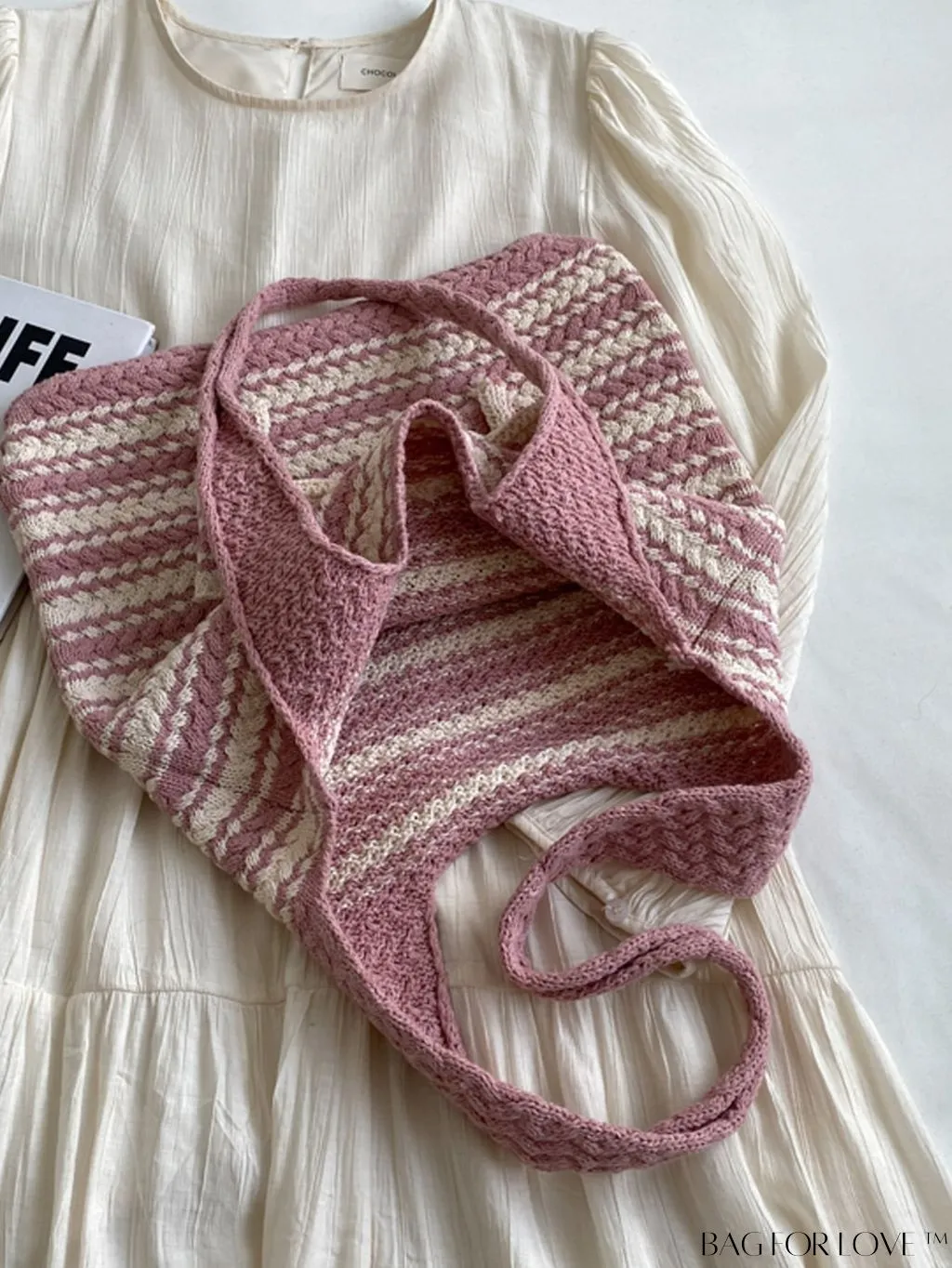 BagForLove - Bowknot Accented Tote Bag: Spacious and Stylish Striped Pattern Design