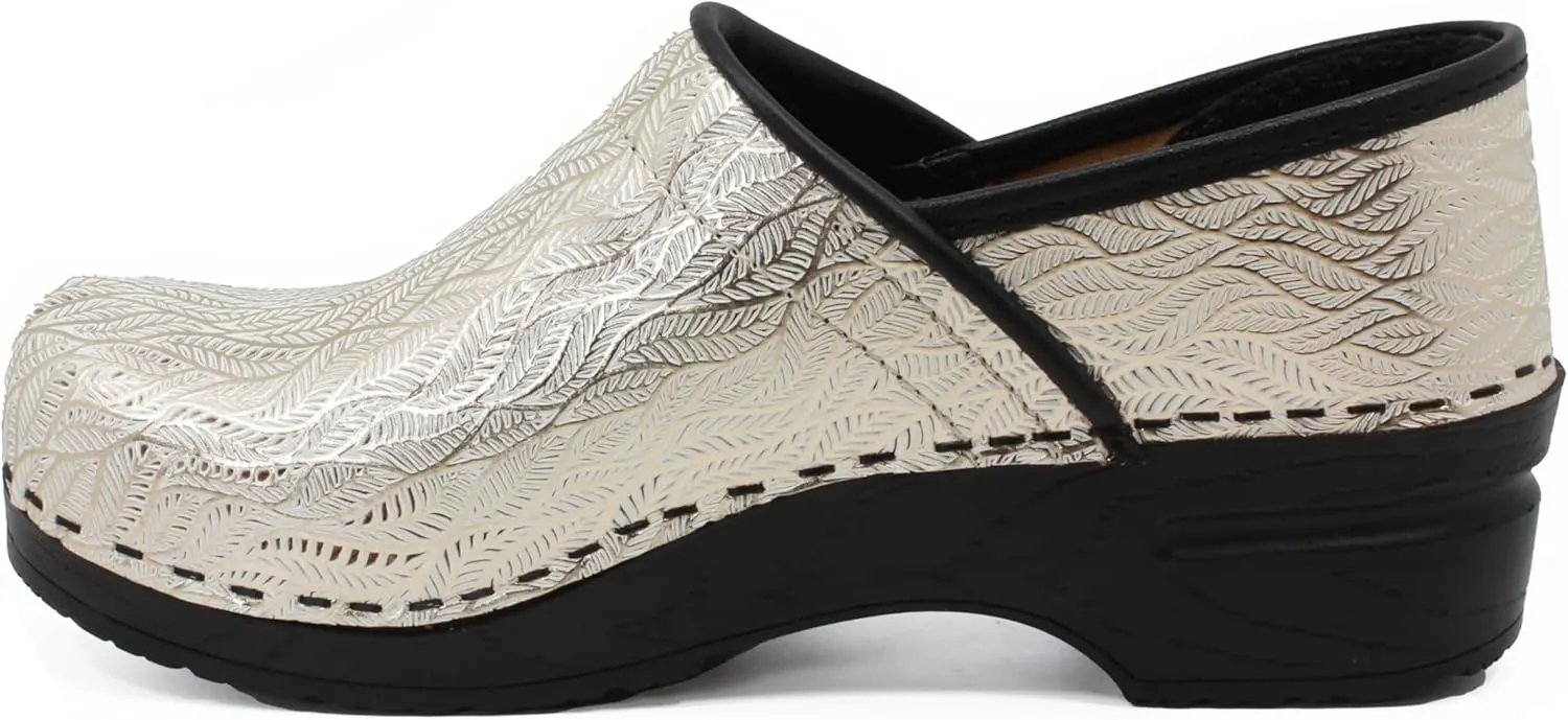 BJORK Swedish Comfort Women's Professional Leather Clogs
