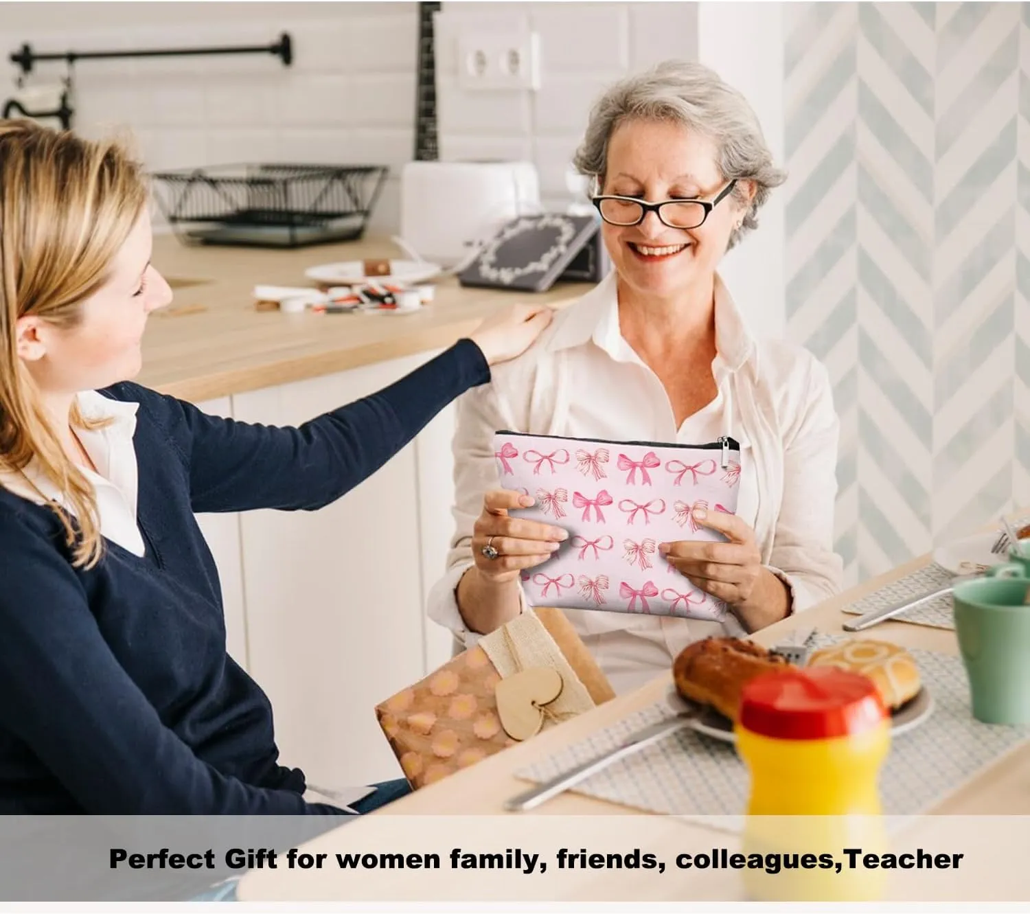 Bow Makeup Bag Make up Bag,Bow Pouch Cosmetic Bags for Women,Preppy Bow Gifts for Women Teen Girls