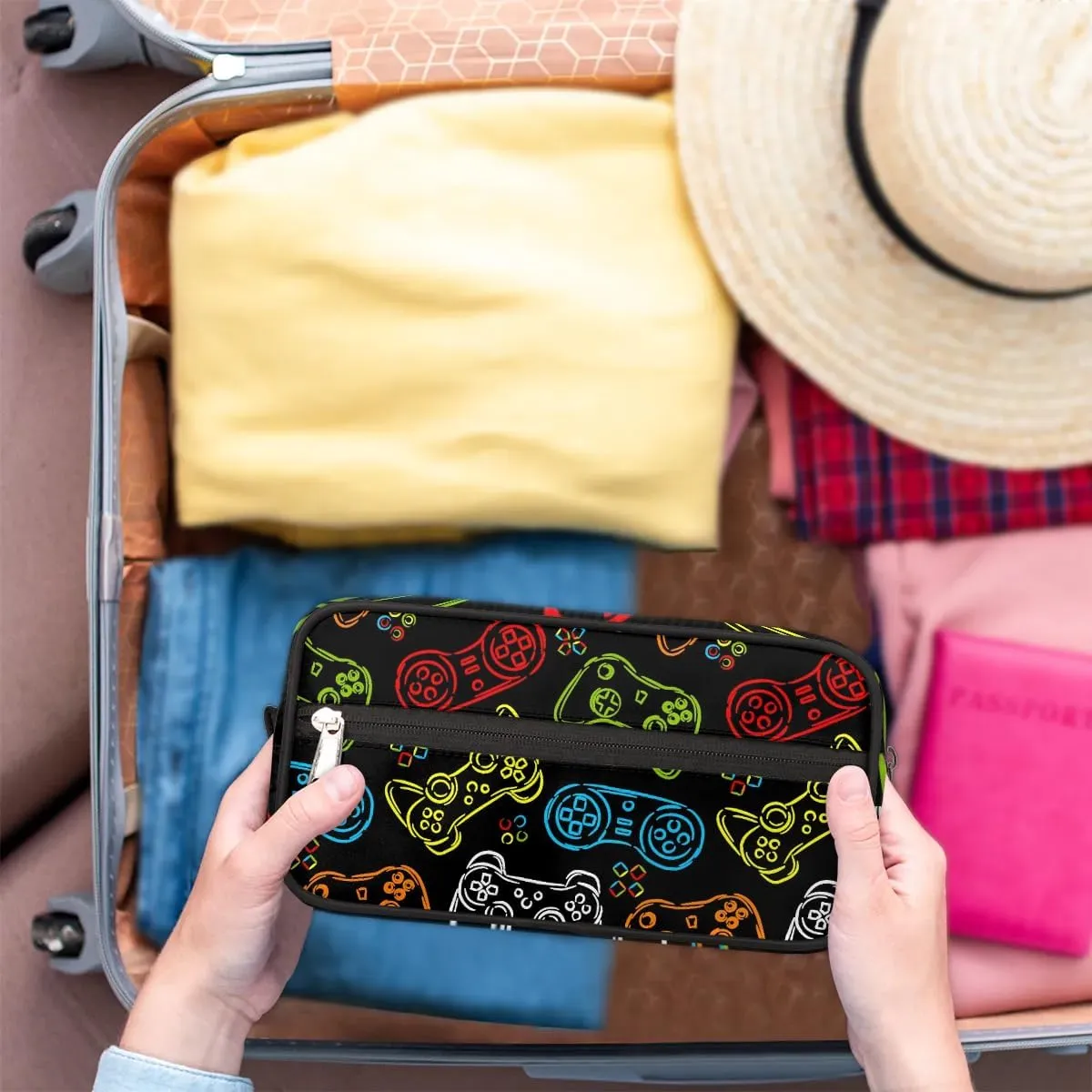 Boys Toiletry Bag for Kids Dopp Kit Game Waterproof Hanging Wash Bag Cosmetic Bag Medicine Bag for Travel Sports Shower Essential