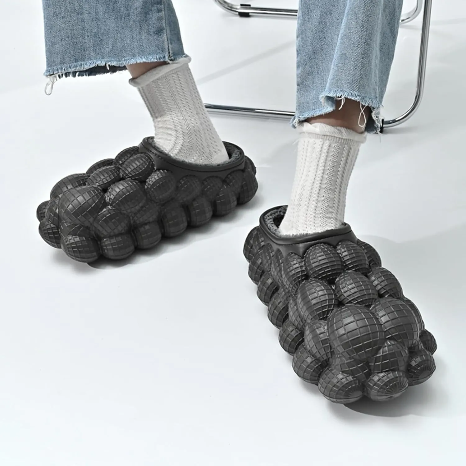 Bubble Slides with Fur for Women Men Winter Warm Fuzzy Plush Lining Thick Sole Bedroom House Slippers