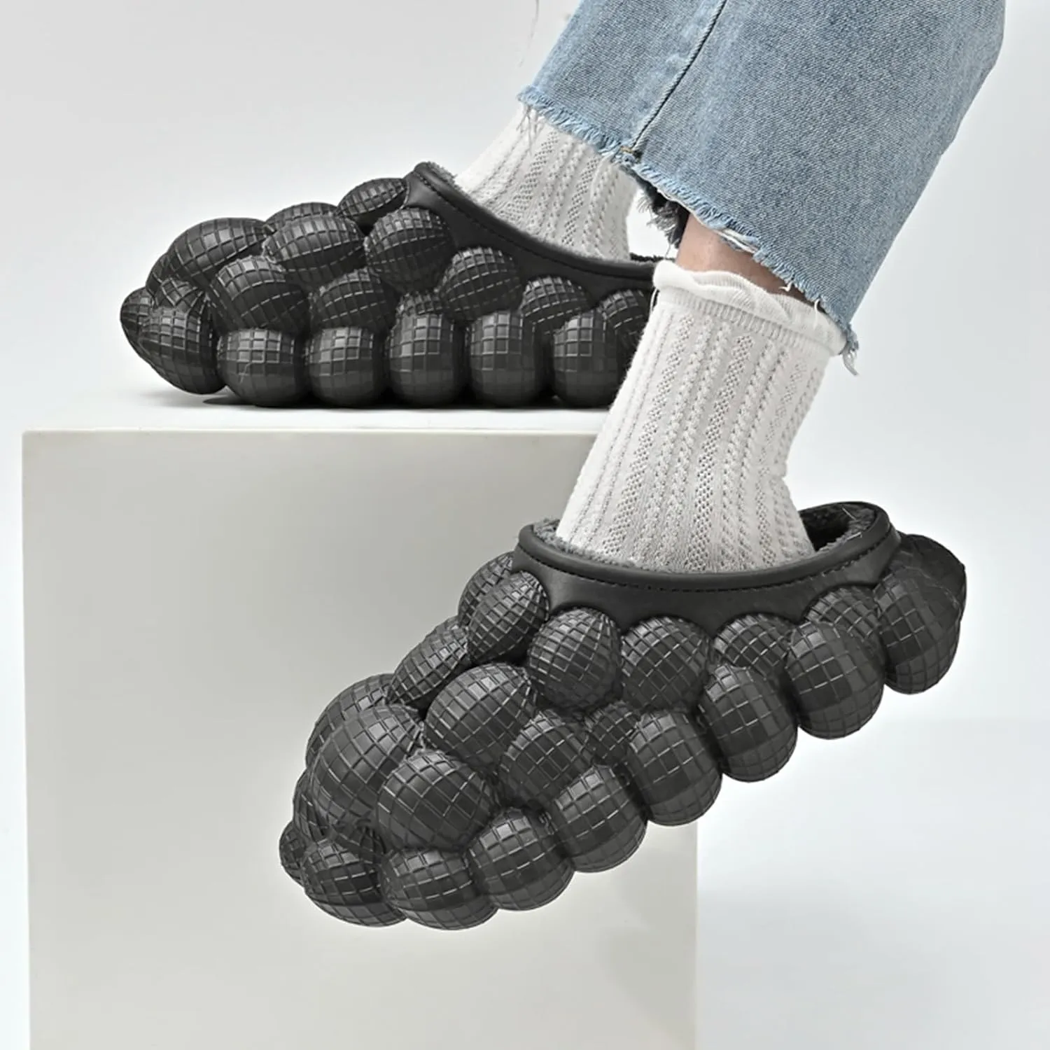 Bubble Slides with Fur for Women Men Winter Warm Fuzzy Plush Lining Thick Sole Bedroom House Slippers
