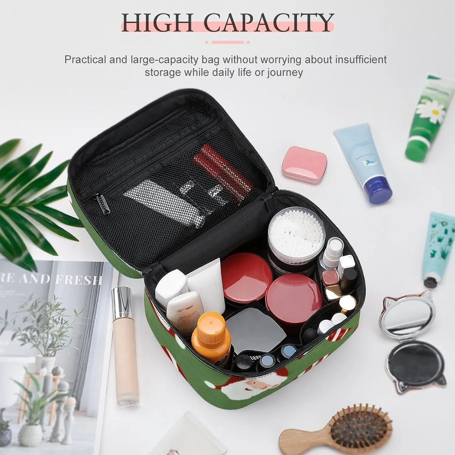 Christmas Portable Cosmetic Bag,Large Capacity Travel Makeup Case Organizer, Women Toiletry Bag for Girls Traveling with Compartments 25x18x15cm