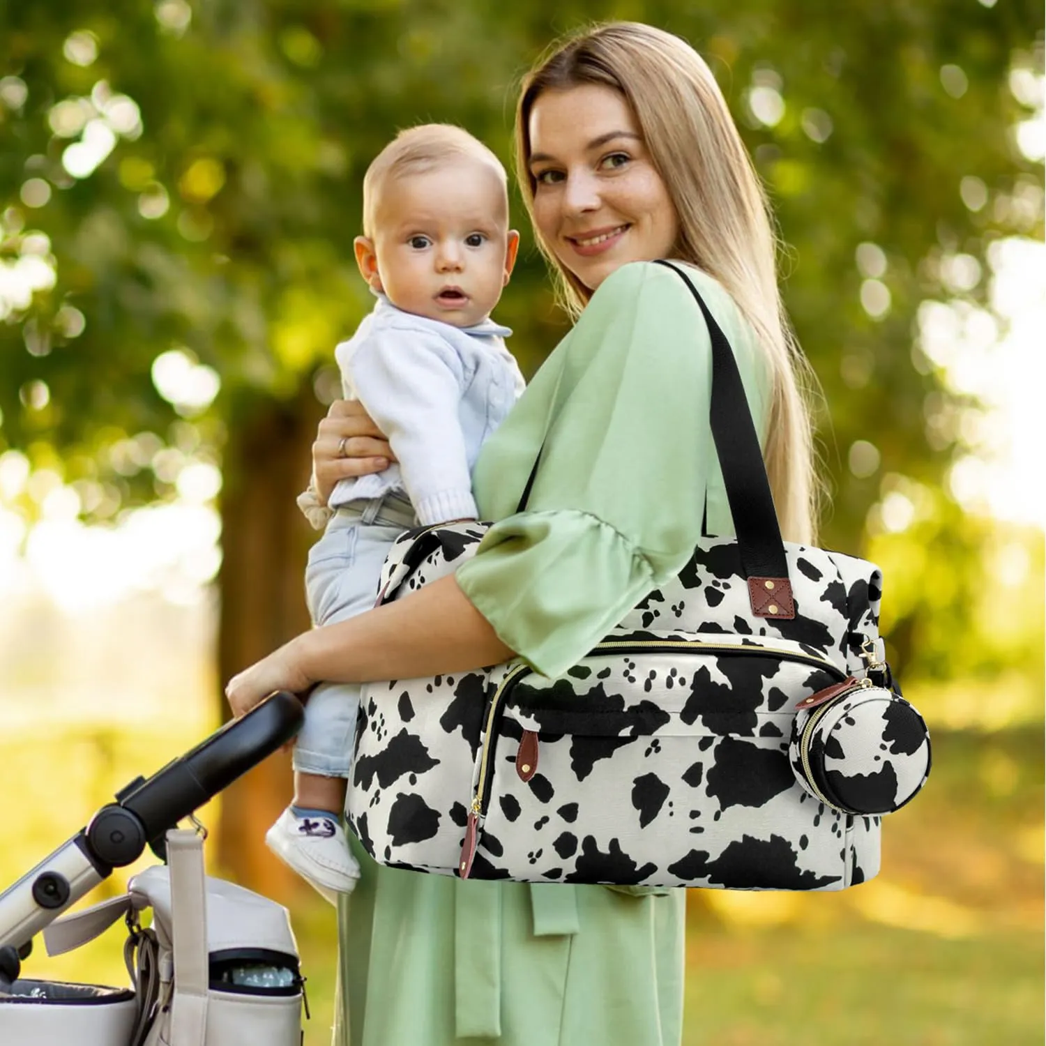 Diaper Bag Tote, Baby Bag Travel Diaper Tote Bag with Pacifier Case, Cute Maternity Hospital Baby Stylish Diaper Tote for Mom Dad Cow Print