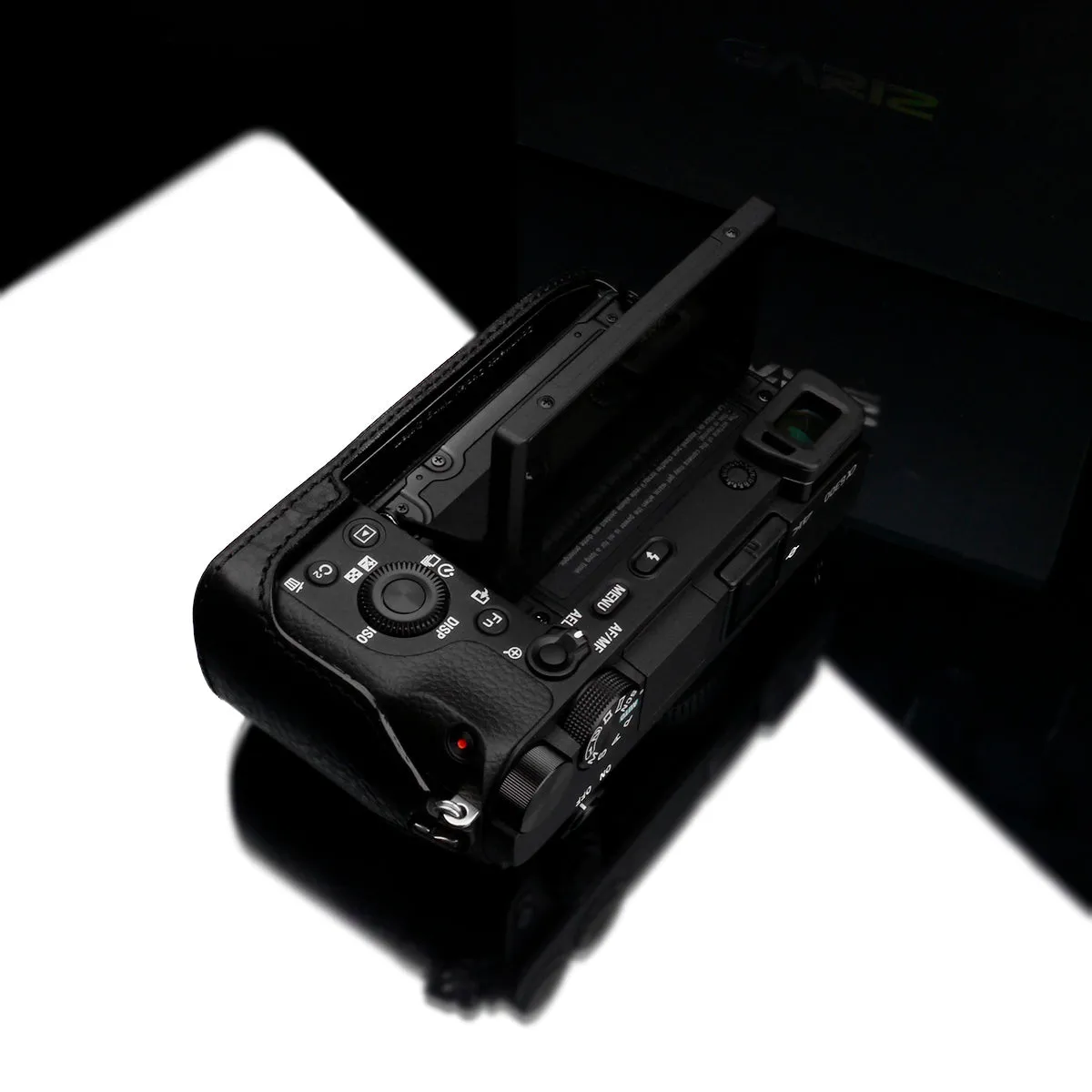 Gariz XS-CHA6300BK Genuine Leather Camera Half Case Black for Sony A6300