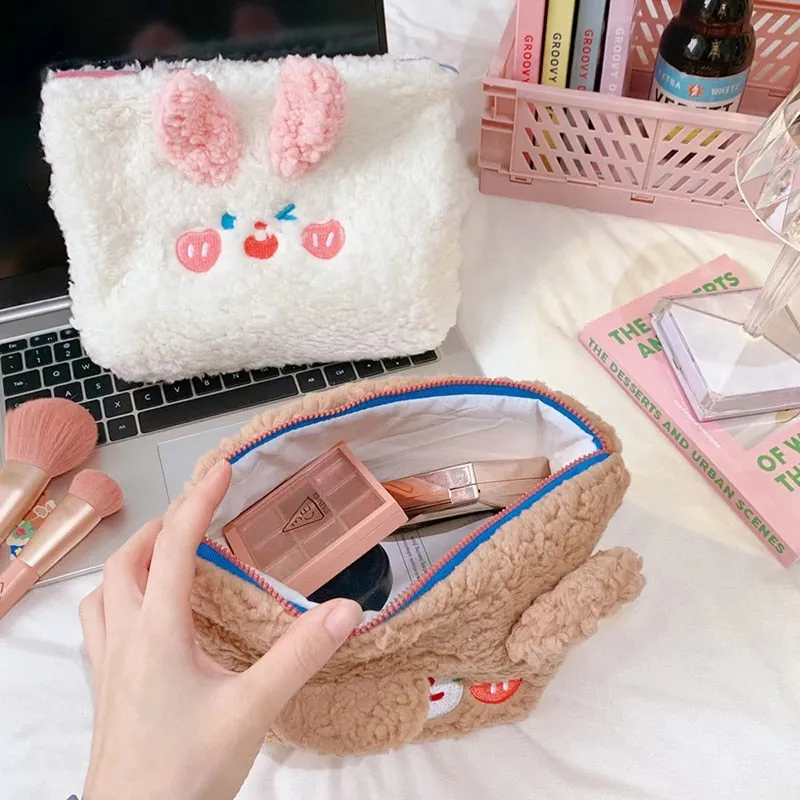 Kawaii Bear Women's Plush Cosmetic Bag