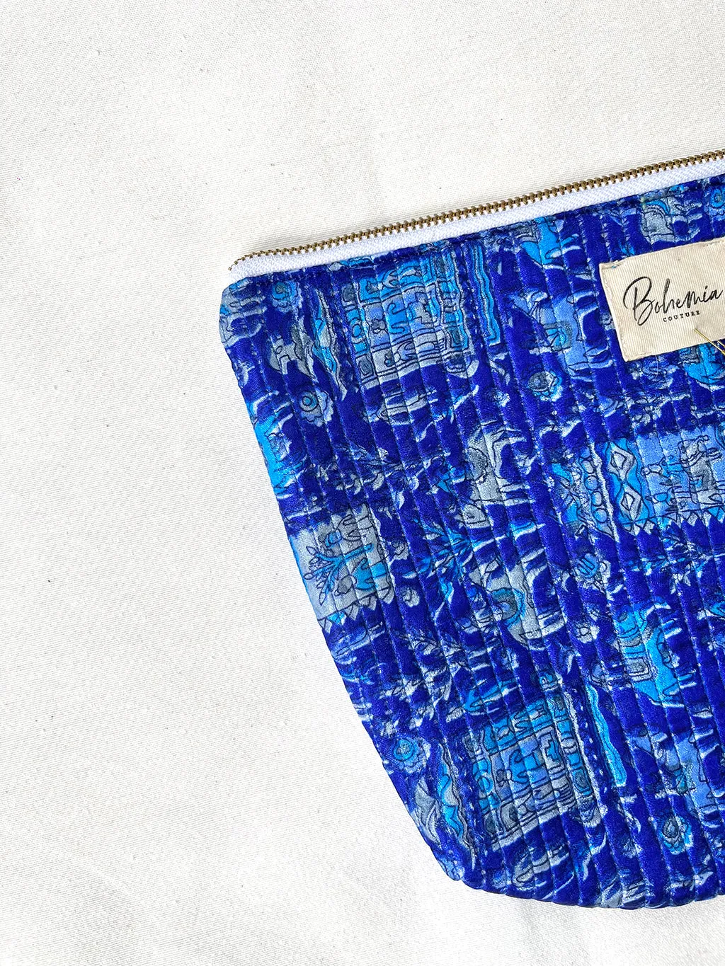 Kiki Vintage Silk Pouch • n.8