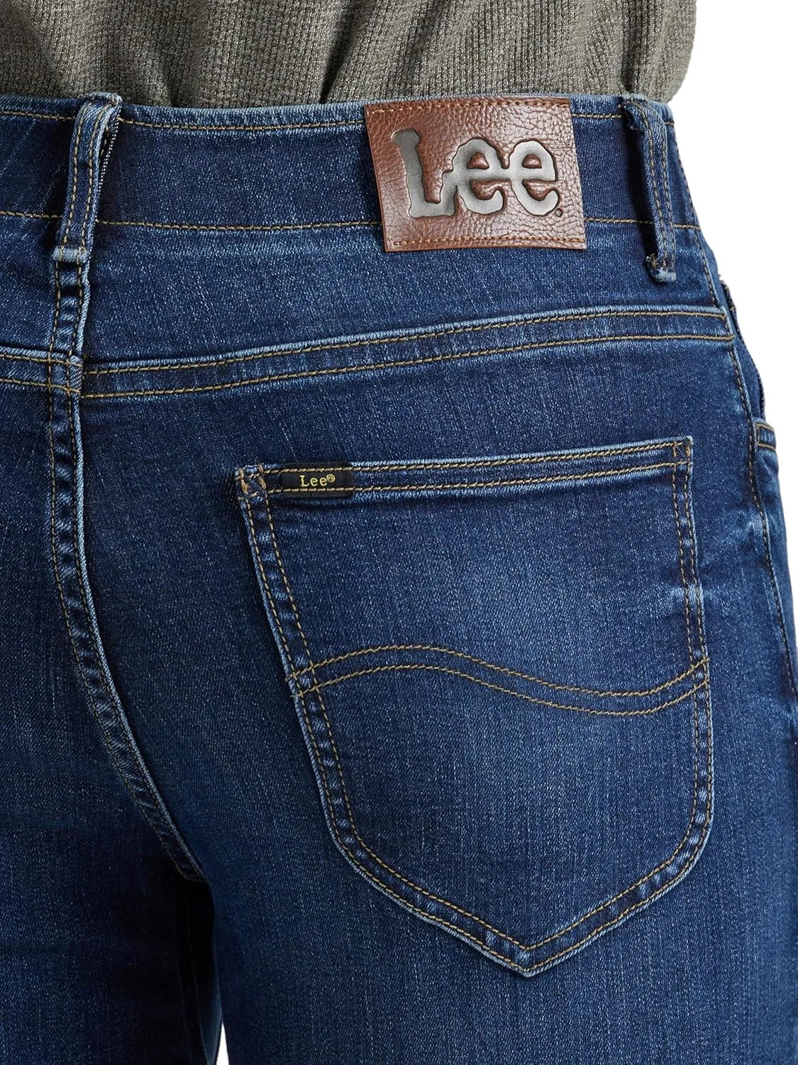 Lee Men's Extreme Motion Regular Straight Jean
