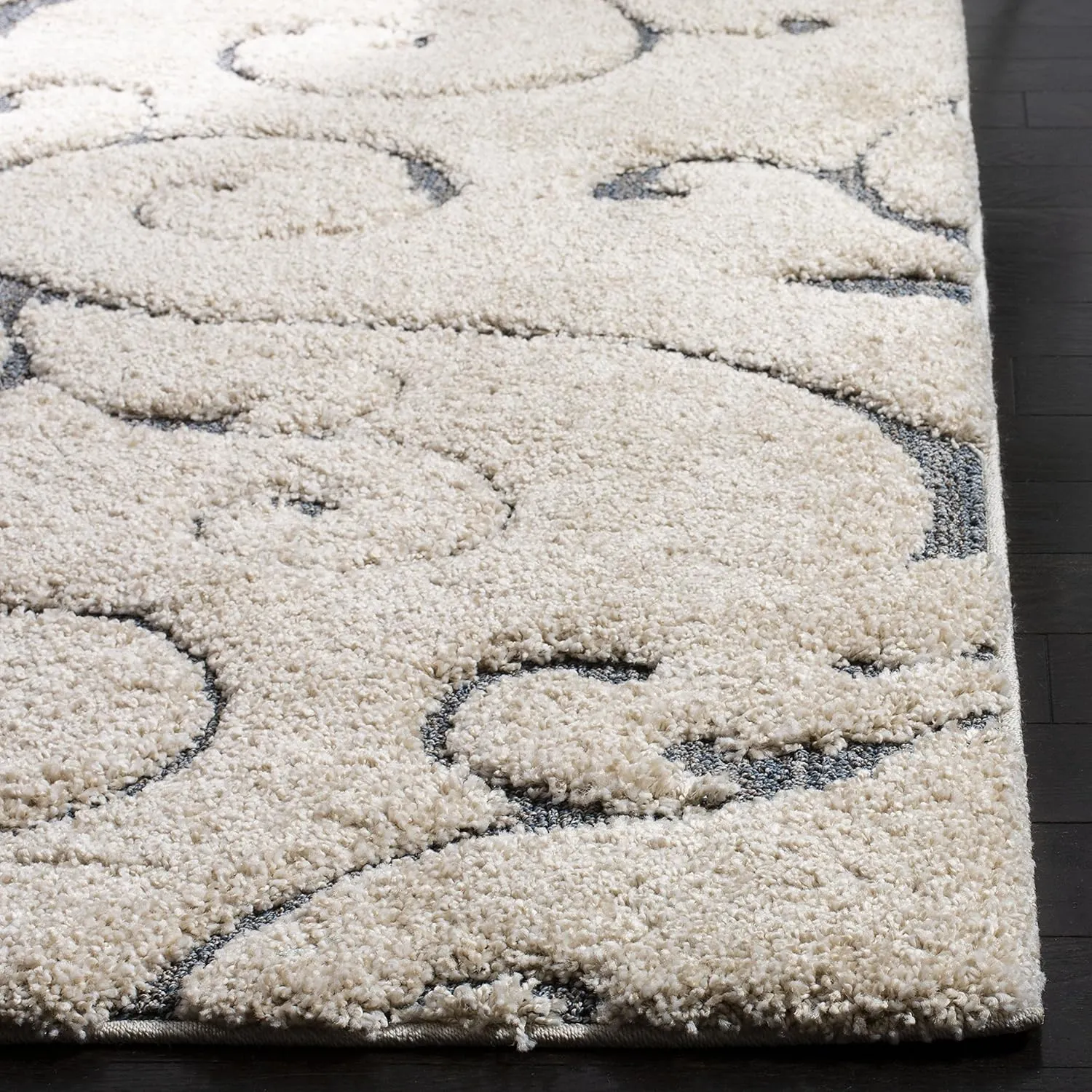 SAFAVIEH Florida Shag Collection Area Rug - 8' x 10', Beige & Blue Grey, Scroll Design, Non-Shedding & Easy Care, 1.2-inch Thick Ideal for High Traffic Areas in Living Room, Bedroom (SG455-1155)