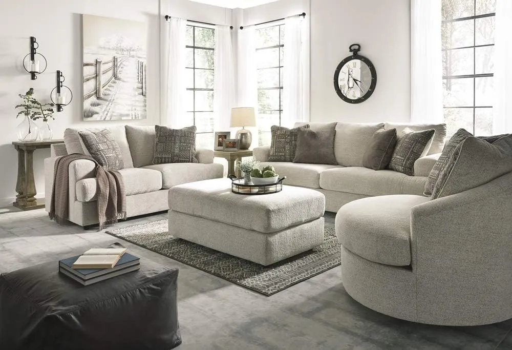 Signature Design by Ashley Soletren Contemporary Chenille Loveseat with 2 Accent Pillows, Off-White
