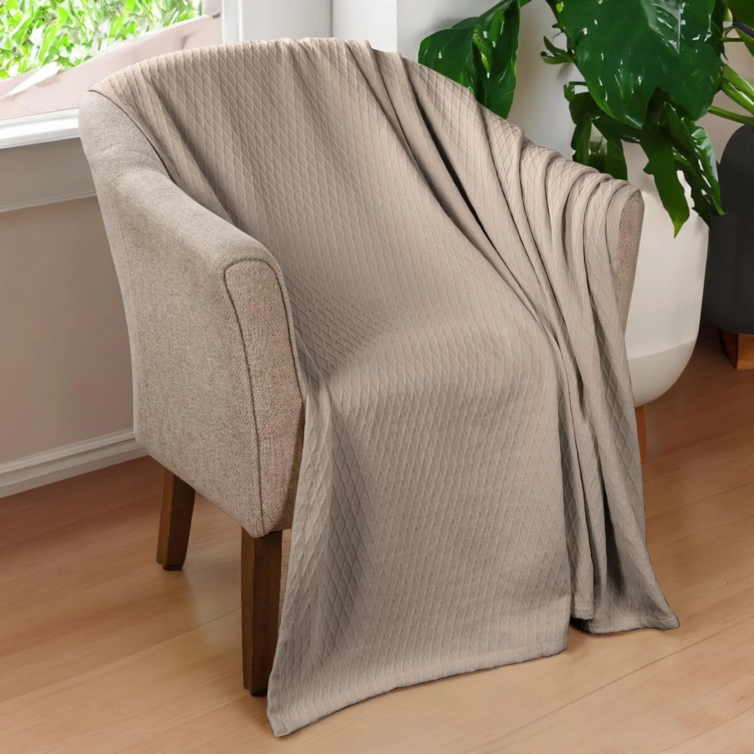 SUPERIOR Diamond Weave All-Season Cotton Blanket, Cover for Home, Couch, Bed, Soft, Warm Blankets, Boho Aesthetic, Comfy, Cozy, and Cute Covers, Decorative Bedding Essentials, Full/Queen, Khaki