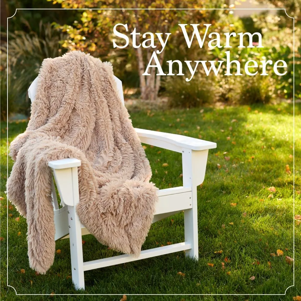 The Connecticut Home Co Throw Blanket Soft Fluffy Room Decor, Cozy Warm Throws for Bed, Couch, Gifts for Women, Bedroom Cute Aesthetic Blankets Shag and Sherpa, 65x50, Black