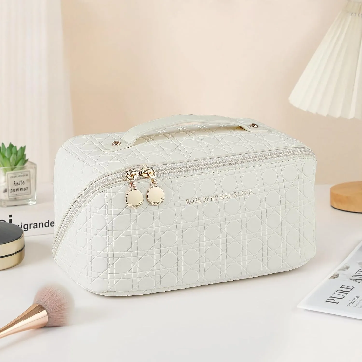 Travel Makeup Bag - 1pcs Argyle wihte Travel cosmetic bag Portable Makeup storage Bag Travel toiletry Bag Travel essentials Large capacity double zipper design stripe cosmetics case
