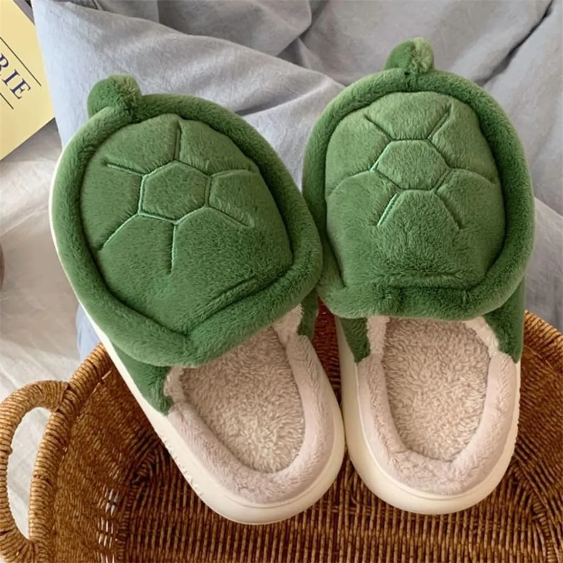 Turtle Slippers, Fuzzy Animal Slippers for Women Indoor Thick Sole Turtle Slippers