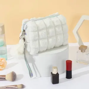 White Plush Makeup Bag – Soft Furry Cosmetic Pouch