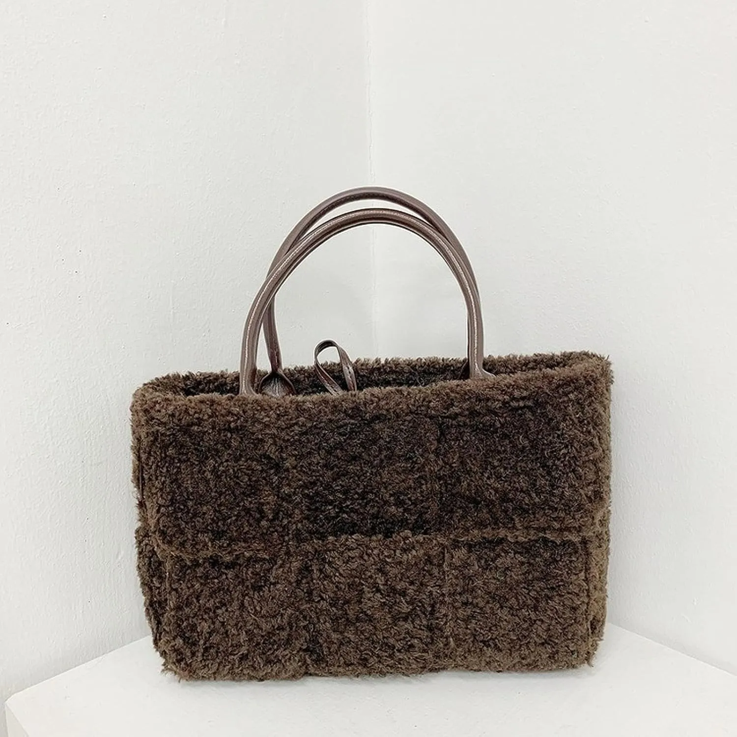Women Tote Bag Female Plush Bag for Party Winter Travel Work Valentines Day Gift, Stossbodylish Cosmetic Cry Shoulder Bag