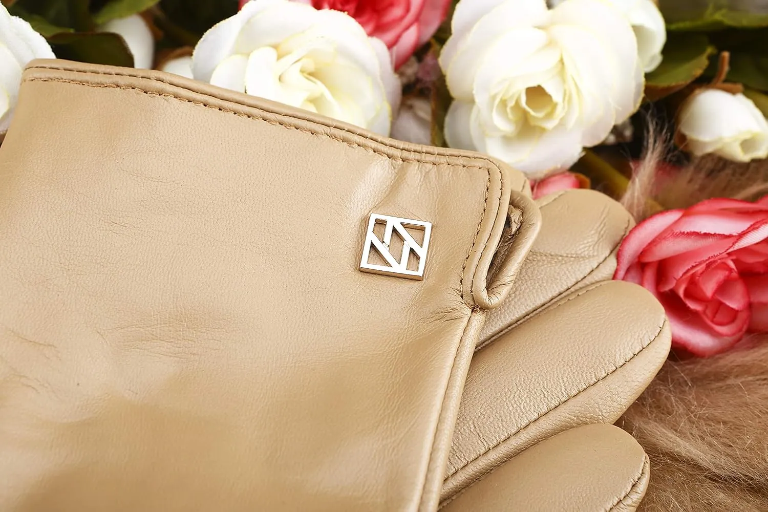 Women's Italian Leather Gloves Lambskin Winter Comfort Gloves (Touchscreen or Non-Touchscreen)