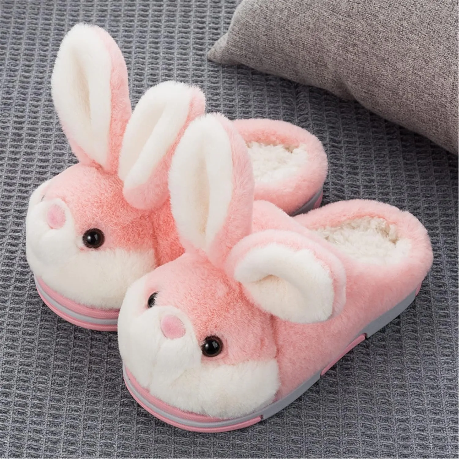 YILANLAN Women's Cute Bunny Animals Slippers Interesting Comfortable Furry Slippers Soft Plush Winter season Keep warm Home Slippers